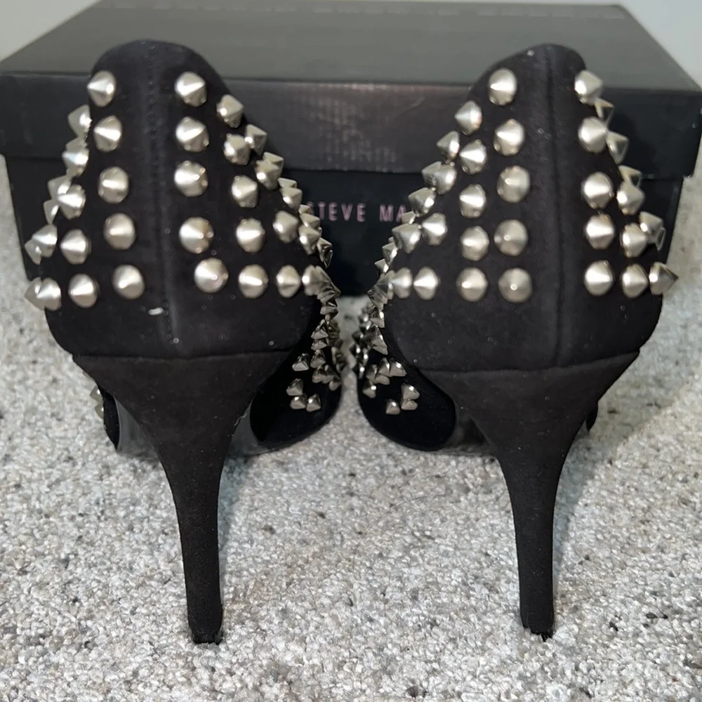 AUTH NIB Steven by Steve Madden Black Superstud Studded Stilleto Pumps US 7